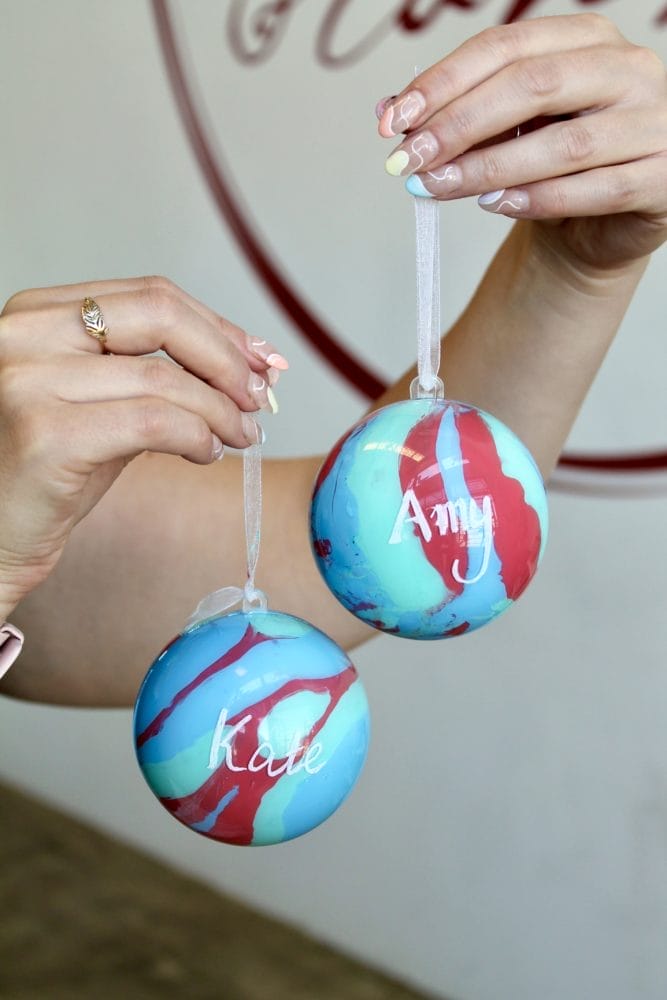 Christmas Baubles: Family Class